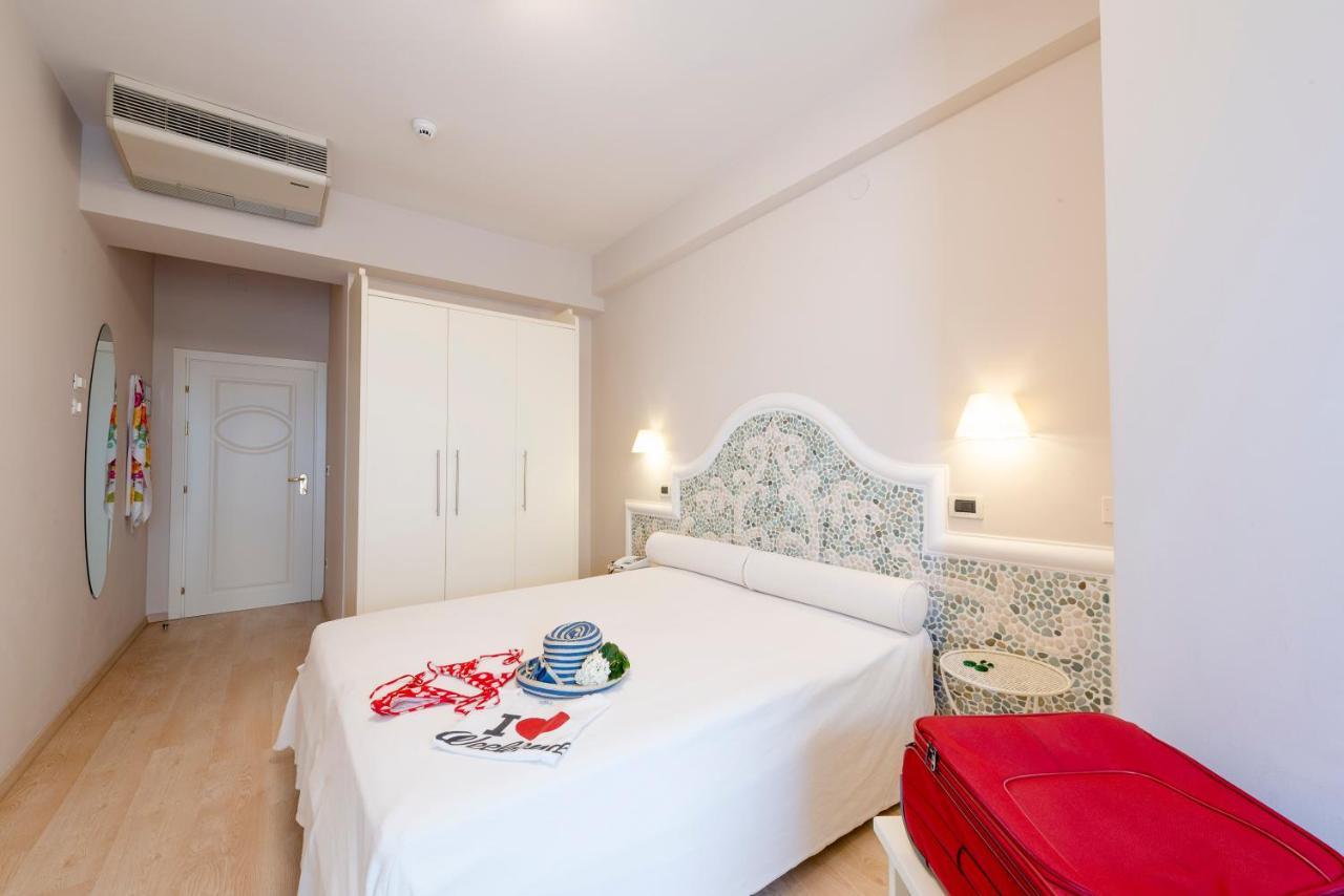 Hotel Dino San Benedetto del Tronto Exterior foto